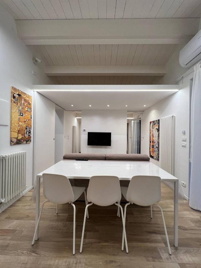 Casa Klimt Vicinissima Al Mare Parcheggio Privato Gratuito Se Disponibile * Pescara