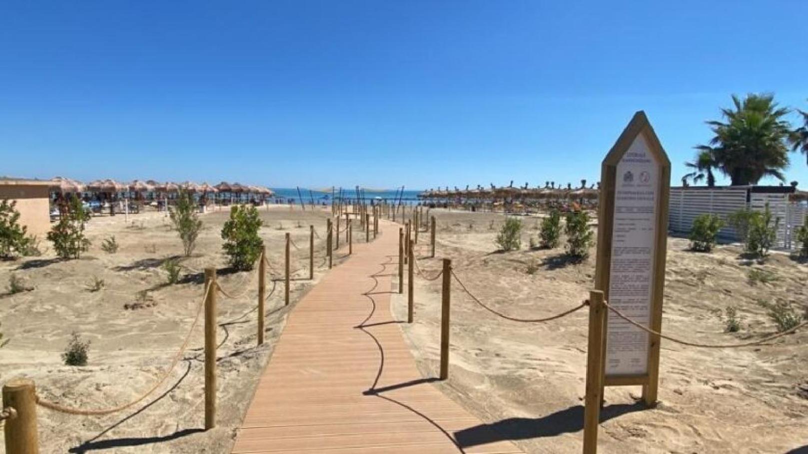 Casa Klimt Vicinissima Al Mare Parcheggio Privato Gratuito Se Disponibile Apartment Pescara